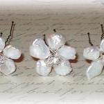 Keishi Pearl Flower Hairpin..