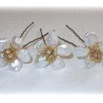 Keishi Pearl Flower Hairpin..