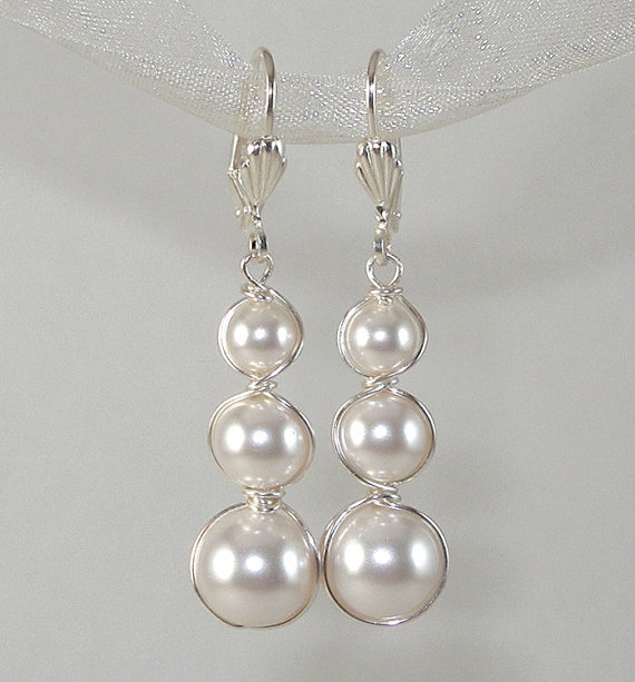 Swarovski Pearl Wire Wrapped Graduated Earrings, Pearl Wire Wrapped Bridal Earrings, White Ivory Pearl Earrings